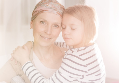 Cancro: 5 consigli per affrontare l&#039;argomento coi figli