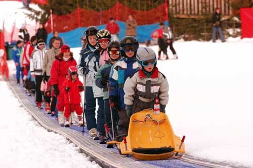 bambini sugli sci trentino