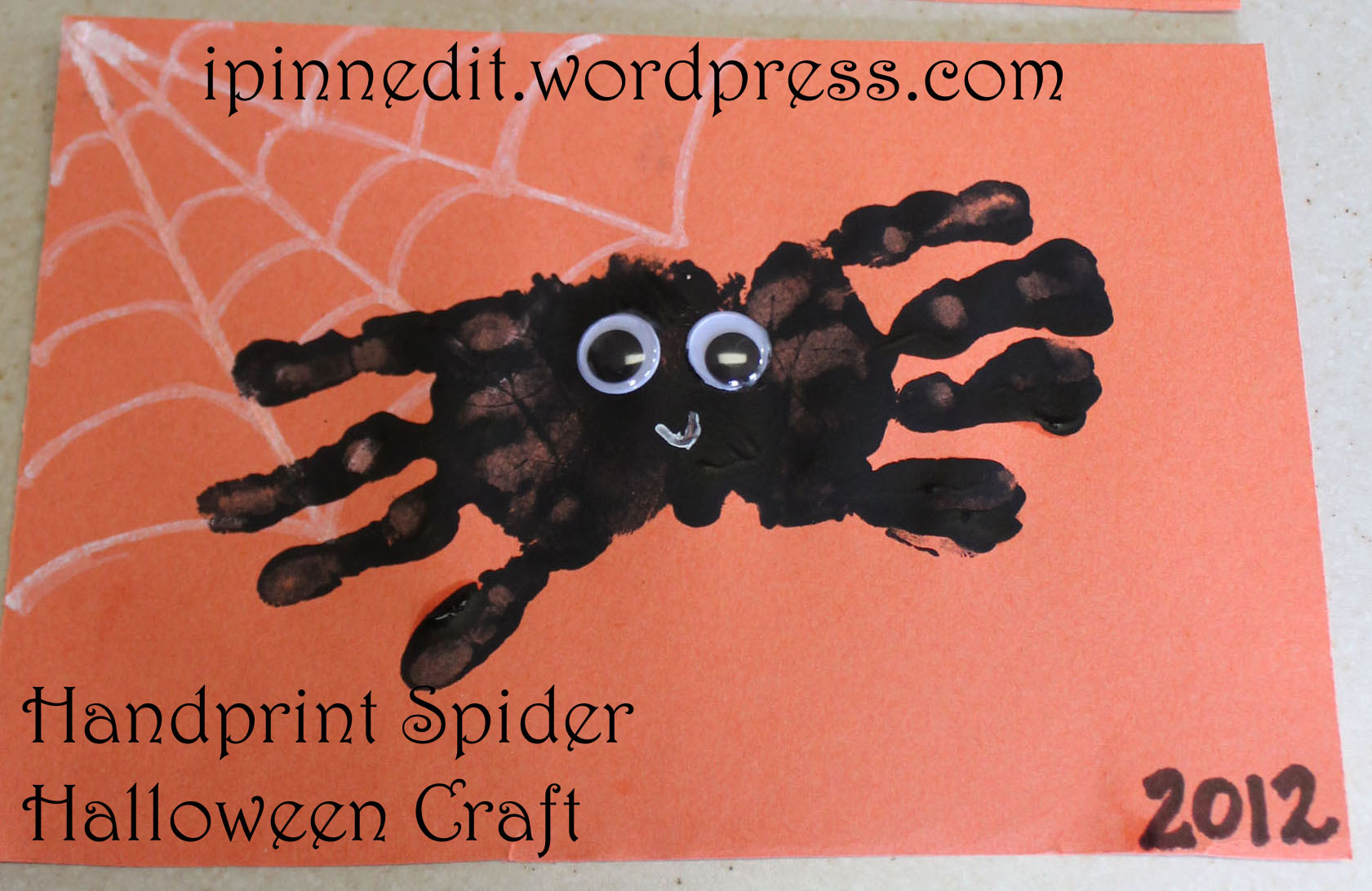 handprint-spider-halloween-